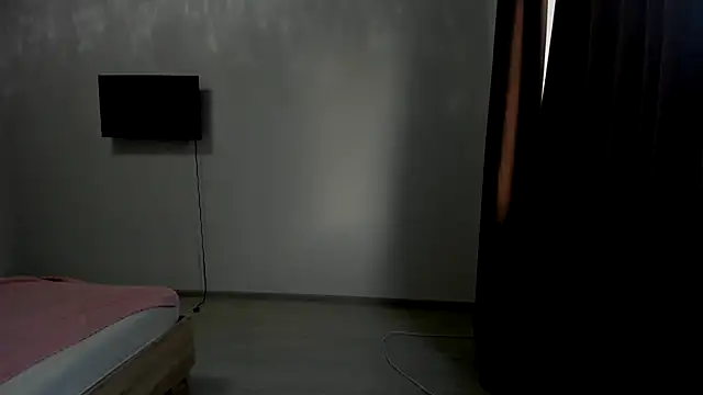 Snapshot of LilyHaart chatting on November 2025 01:54:02 PM LilyHaart online show from November 2025 01:54:02 PM