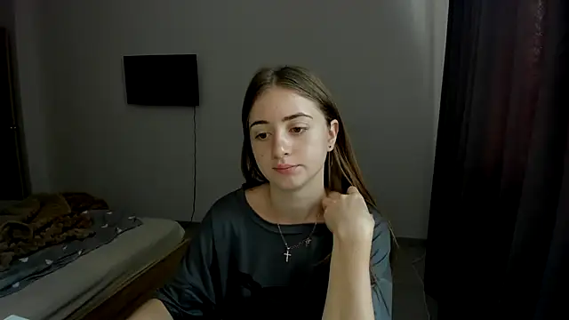 Snapshot of LilyHaart chatting on September 2025 05:17:02 AM LilyHaart online show from September 2025 05:17:02 AM