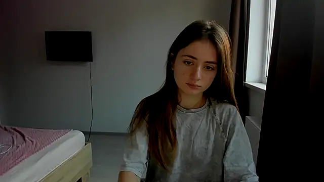 Snapshot of LilyHaart chatting on November 2025 05:39:01 AM LilyHaart online show from November 2025 05:39:01 AM