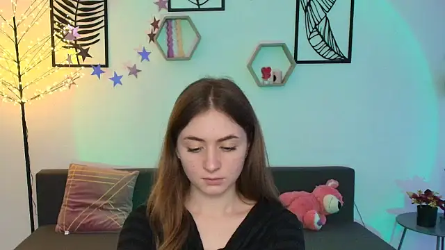 Snapshot of LilyHaart chatting on March 2025 03:30:02 PM LilyHaart online show from March 2025 03:30:02 PM