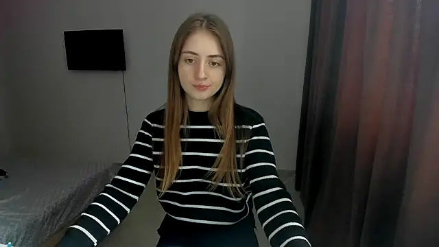 Snapshot of LilyHaart chatting on October 2025 09:01:01 AM LilyHaart online show from October 2025 09:01:01 AM