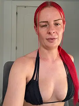 FariBanxOfficial online show from June 2026 06:03:02 PM