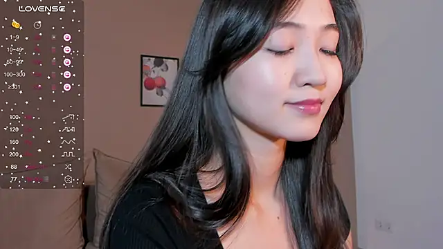Snapshot of SeulBi chatting on October 2025 09:17:02 AM SeulBi online show from October 2025 09:17:02 AM