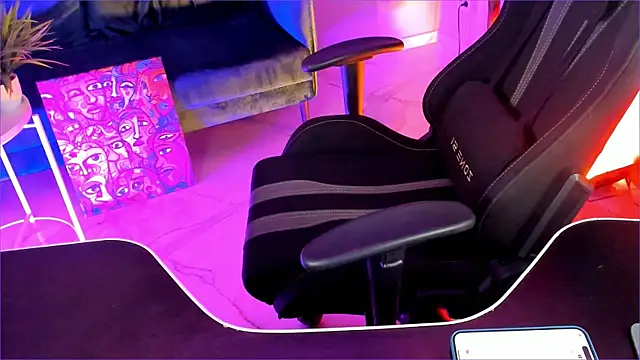 SarahAlluring online show from December 2025 12:22:02 PM