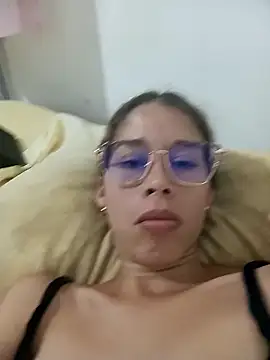 Snapshot of Sexi_girl29 chatting on June 2026 02:49:01 AM Sexi girl29 online show from June 2026 02:49:01 AM