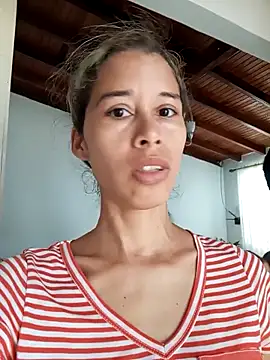 Sexi girl29 online show from February 2026 01:33:02 PM