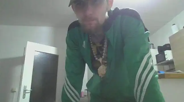 ThePython666 online show from March 2025 10:19:01 PM