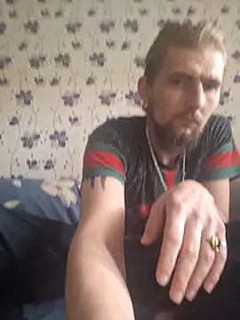 ThePython666 online show from October 2025 11:56:01 AM