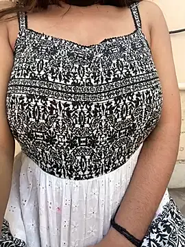 lustyindiancouple online show from February 2026 09:44:02 AM