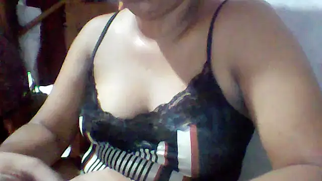 Sydneyputinha online show from February 2026 12:51:02 AM