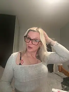 Curvy-Cleo online show from February 2026 12:16:02 PM