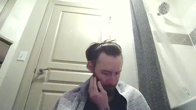 Snapshot of whowantsacreampie chatting on May 2026 10:01:01 PM whowantsacreampie online show from May 2026 10:01:01 PM
