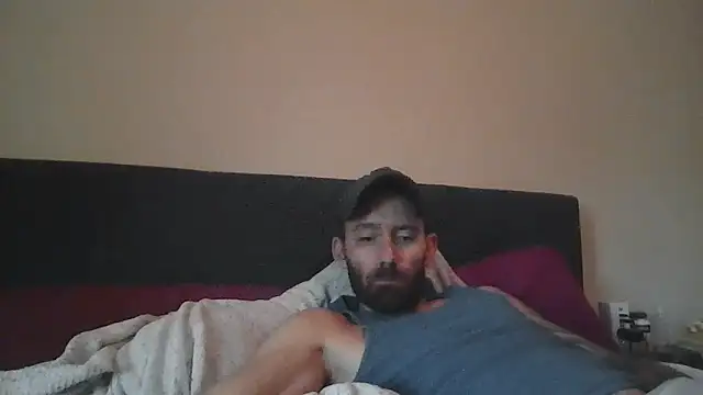 whowantsacreampie online show from October 2025 12:13:02 PM