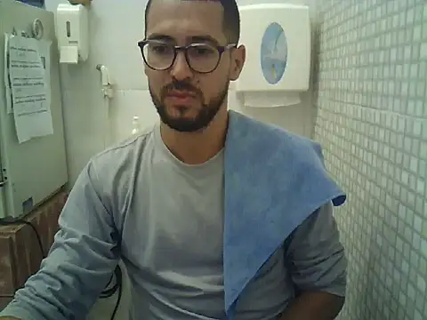 pdasgyn online show from November 2025 05:35:01 PM