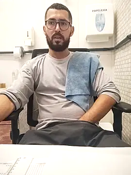 pdasgyn online show from April 2026 03:02:01 PM