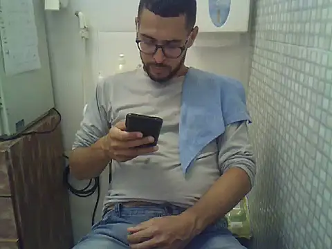 pdasgyn online show from January 2026 01:15:01 PM