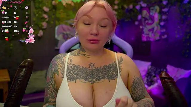 BlackedBarbie online show from October 2025 07:24:02 PM