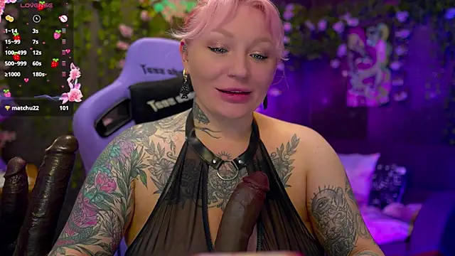 BlackedBarbie online show from November 2025 08:03:01 PM