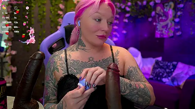 BlackedBarbie online show from September 2025 01:17:01 PM