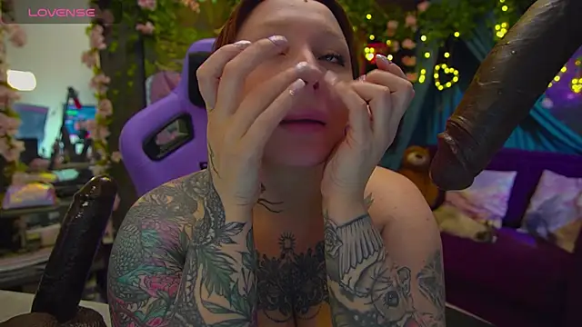 BlackedBarbie online show from April 2026 08:45:01 PM