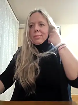 Irina3718 online show from February 2026 03:29:02 PM