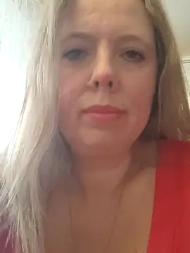 Snapshot of Irina3718 chatting on October 2025 01:41:02 PM Irina3718 online show from October 2025 01:41:02 PM
