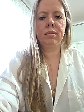 Irina3718 online show from March 2026 03:35:02 PM