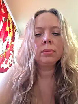 Irina3718 online show from May 2026 08:57:02 AM