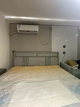 xibao379 online show from December 2025 12:50:01 PM