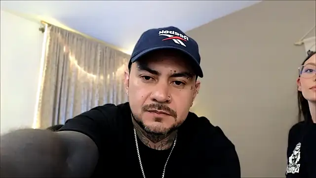 Snapshot of Te_para_2 chatting on March 2025 03:14:02 AM Te para 2 online show from March 2025 03:14:02 AM