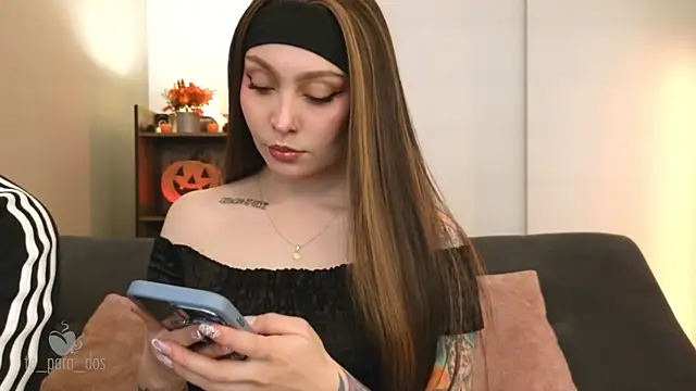 Snapshot of Te_para_2 chatting on October 2025 01:54:02 PM Te para 2 online show from October 2025 01:54:02 PM