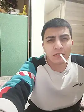 Snapshot of Kadir1320@xh chatting on March 2025 07:04:02 PM Kadir1320xh online show from March 2025 07:04:02 PM