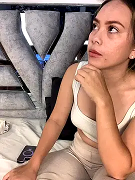 valery and Dani  online show from December 2025 08:03:01 PM