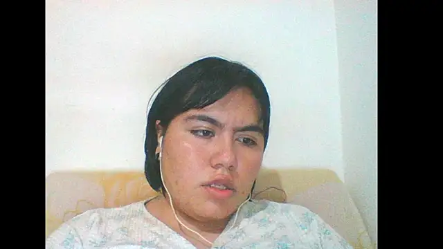 Snapshot of IrisMitchell_ chatting on March 2025 04:51:02 AM IrisMitchell online show from March 2025 04:51:02 AM