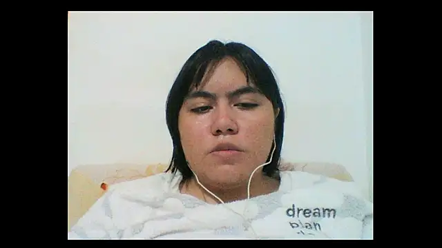 Snapshot of IrisMitchell_ chatting on March 2025 06:37:01 AM IrisMitchell online show from March 2025 06:37:01 AM