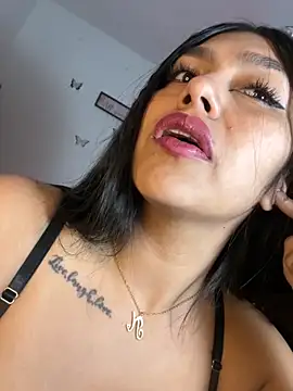 Tania rendon online show from September 2025 12:33:01 PM