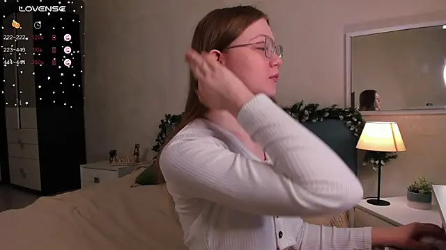 luv tessa online show from December 2025 01:41:02 AM