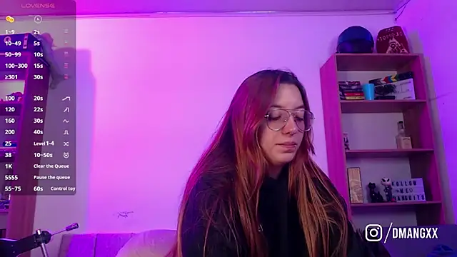 Snapshot of Soy_mangx chatting on November 2025 10:31:02 PM Soy mangx online show from November 2025 10:31:02 PM