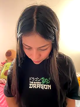 -Selene- online show from November 2025 06:41:02 PM