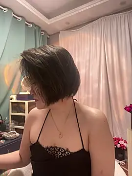 Snapshot of Baby-youyou chatting on March 2025 02:08:01 PM Baby-youyou online show from March 2025 02:08:01 PM