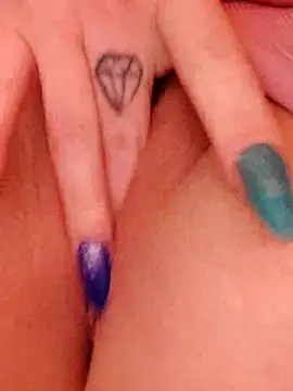 TiffiChantiT2 online show from March 2025 06:19:01 AM