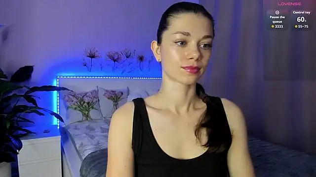 Snapshot of Eva_McCoy chatting on October 2025 07:40:01 AM Eva McCoy online show from October 2025 07:40:01 AM