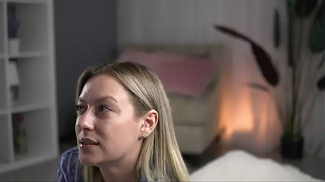 AnnastasiaMills online show from July 2026 08:59:01 PM