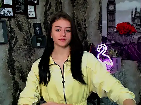 LanaTey online show from October 2025 04:57:01 AM