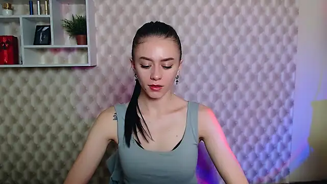 Snapshot of LanaTey chatting on November 2025 04:35:01 AM LanaTey online show from November 2025 04:35:01 AM