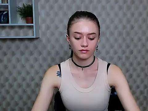 Snapshot of LanaTey chatting on November 2025 10:09:02 AM LanaTey online show from November 2025 10:09:02 AM