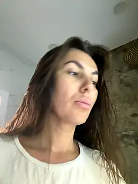 Snapshot of AngelinaMeov chatting on October 2025 02:07:01 PM AngelinaMeov online show from October 2025 02:07:01 PM