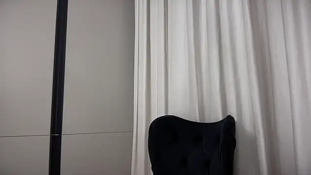 Snapshot of AngelinaMeov chatting on September 2025 08:26:02 PM AngelinaMeov online show from September 2025 08:26:02 PM