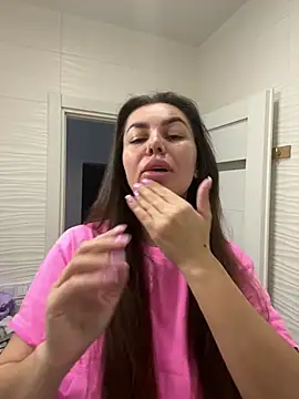 Snapshot of AngelinaMeov chatting on March 2025 10:55:02 AM AngelinaMeov online show from March 2025 10:55:02 AM