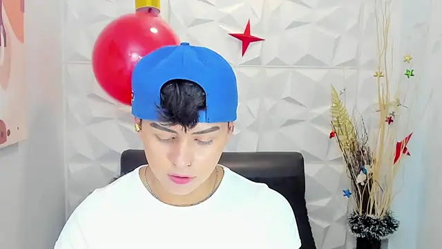 Sam Daves online show from December 2025 01:04:02 PM